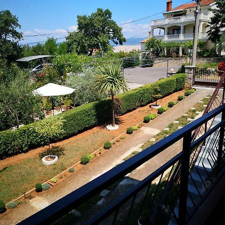 דירות סולינה Apartman Cvitkovic מראה חיצוני תמונה