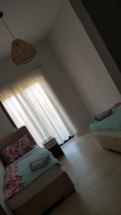 דירות סולינה Apartman Cvitkovic מראה חיצוני תמונה