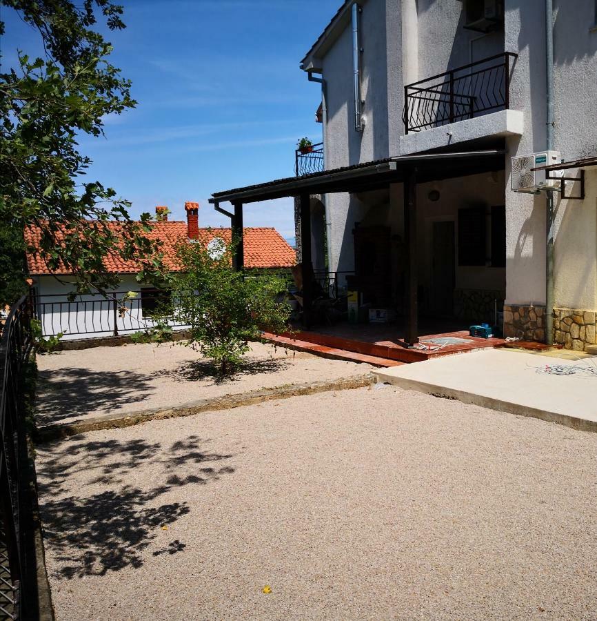 דירות סולינה Apartman Cvitkovic מראה חיצוני תמונה