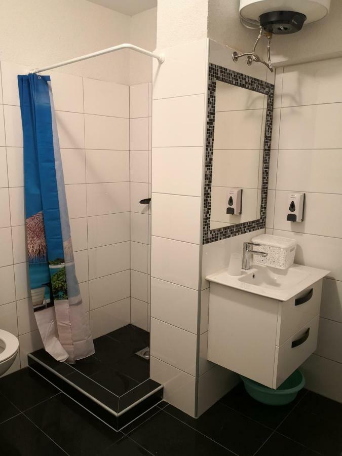 דירות סולינה Apartman Cvitkovic מראה חיצוני תמונה