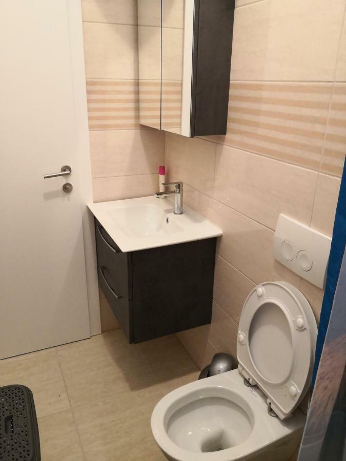 דירות סולינה Apartman Cvitkovic מראה חיצוני תמונה