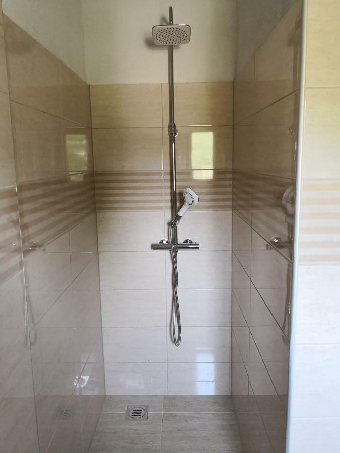 דירות סולינה Apartman Cvitkovic מראה חיצוני תמונה